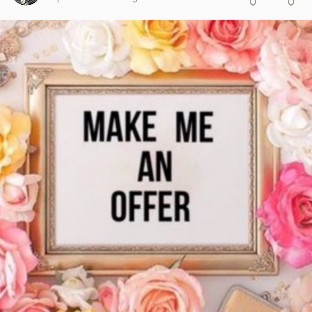 Listing On Poshmark 🐬